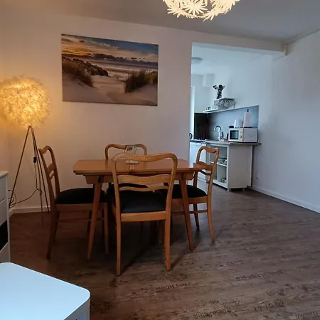 Weserufer Direkt Am Wasser Radwanderweg 3-4 Personen Wlan Hessisch Oldendorf