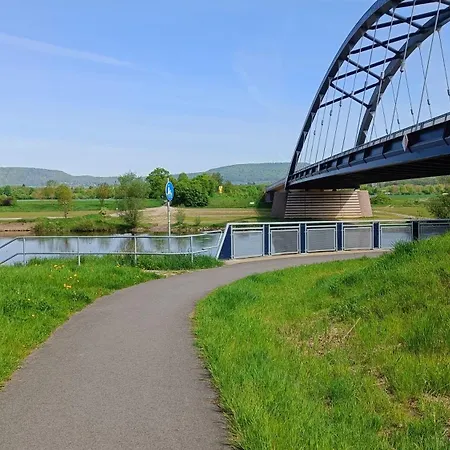Weserufer Direkt Am Wasser Radwanderweg 3-4 Personen Wlan Hessisch Oldendorf